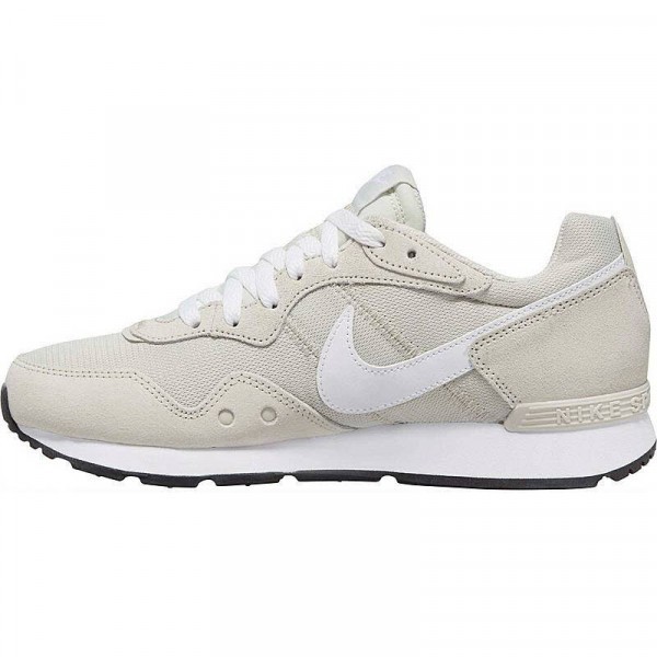 NIKE WMNS NIKE VENTURE RUNNER WEISS-002 Damen